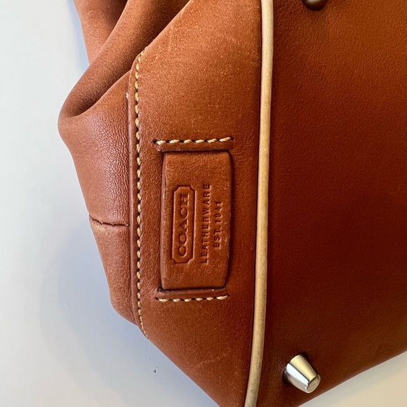 Authentic Coach tote bag - Picture 4 of 9